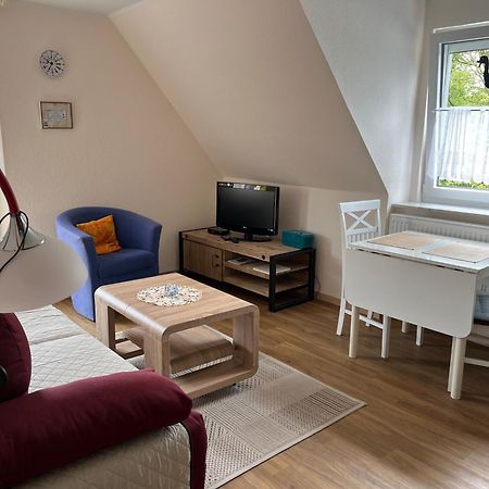 Wohnung 2 Mit Balkon- Haus Annegrete Esens Extérieur photo