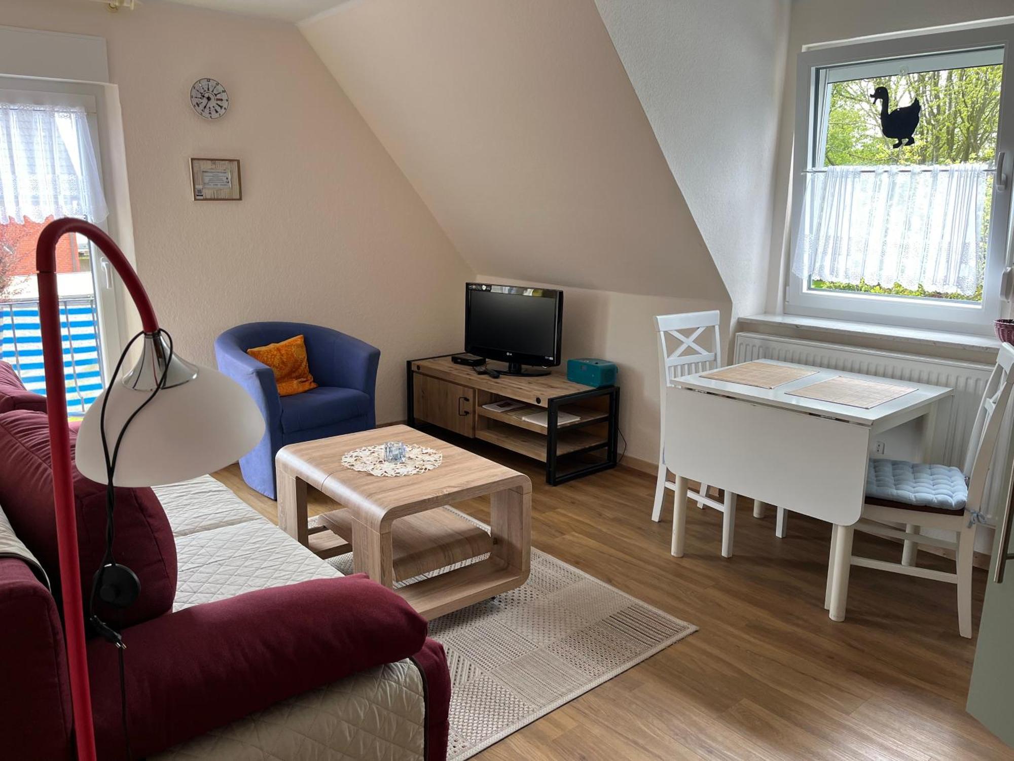Wohnung 2 Mit Balkon- Haus Annegrete Esens Extérieur photo